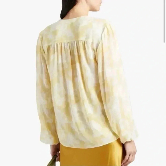 NWT Vince Pastel Floral Blouse Butter Yellow size XS - Picture 13 of 13